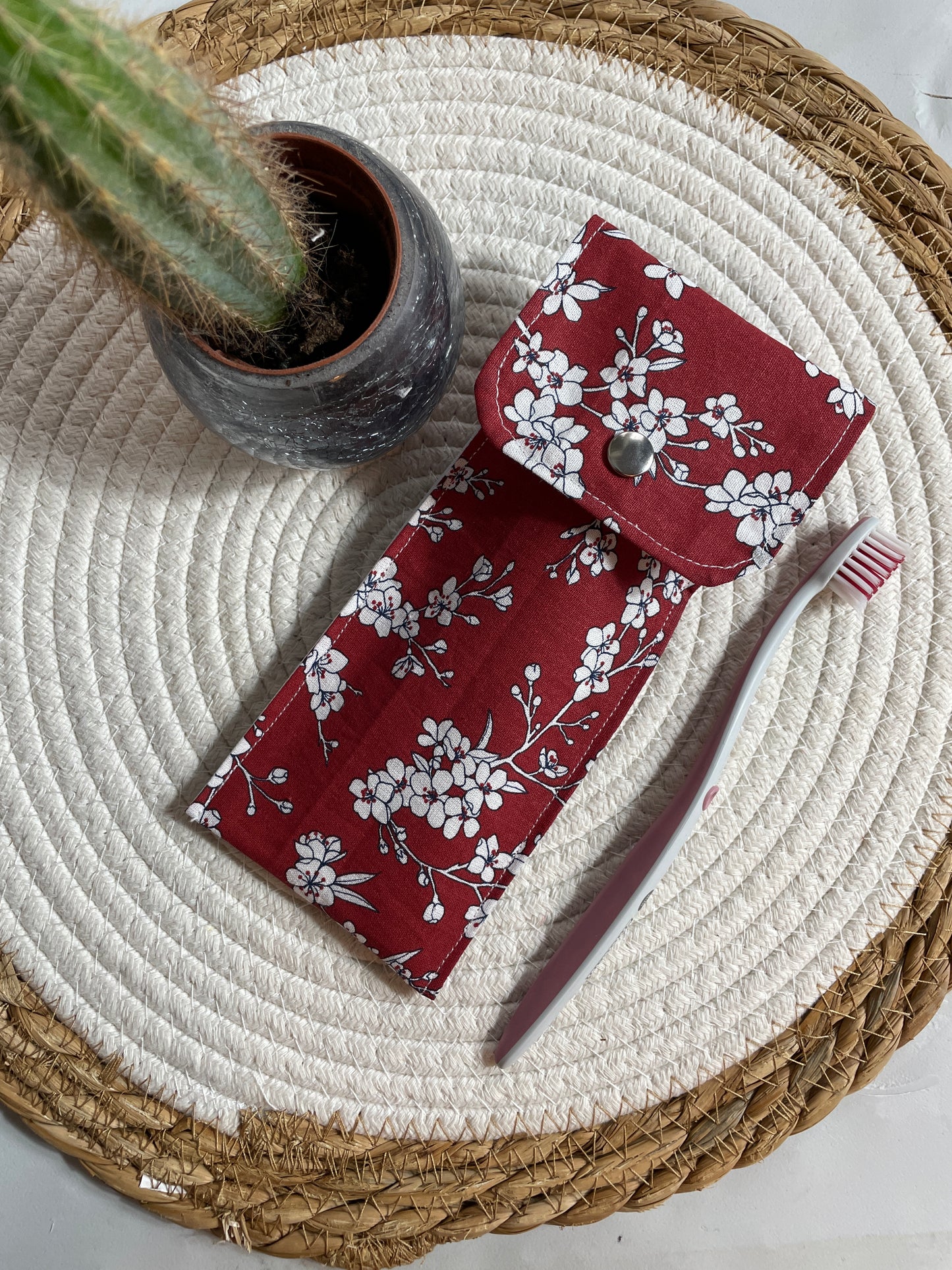 Etui Brosse & Dentifrice.